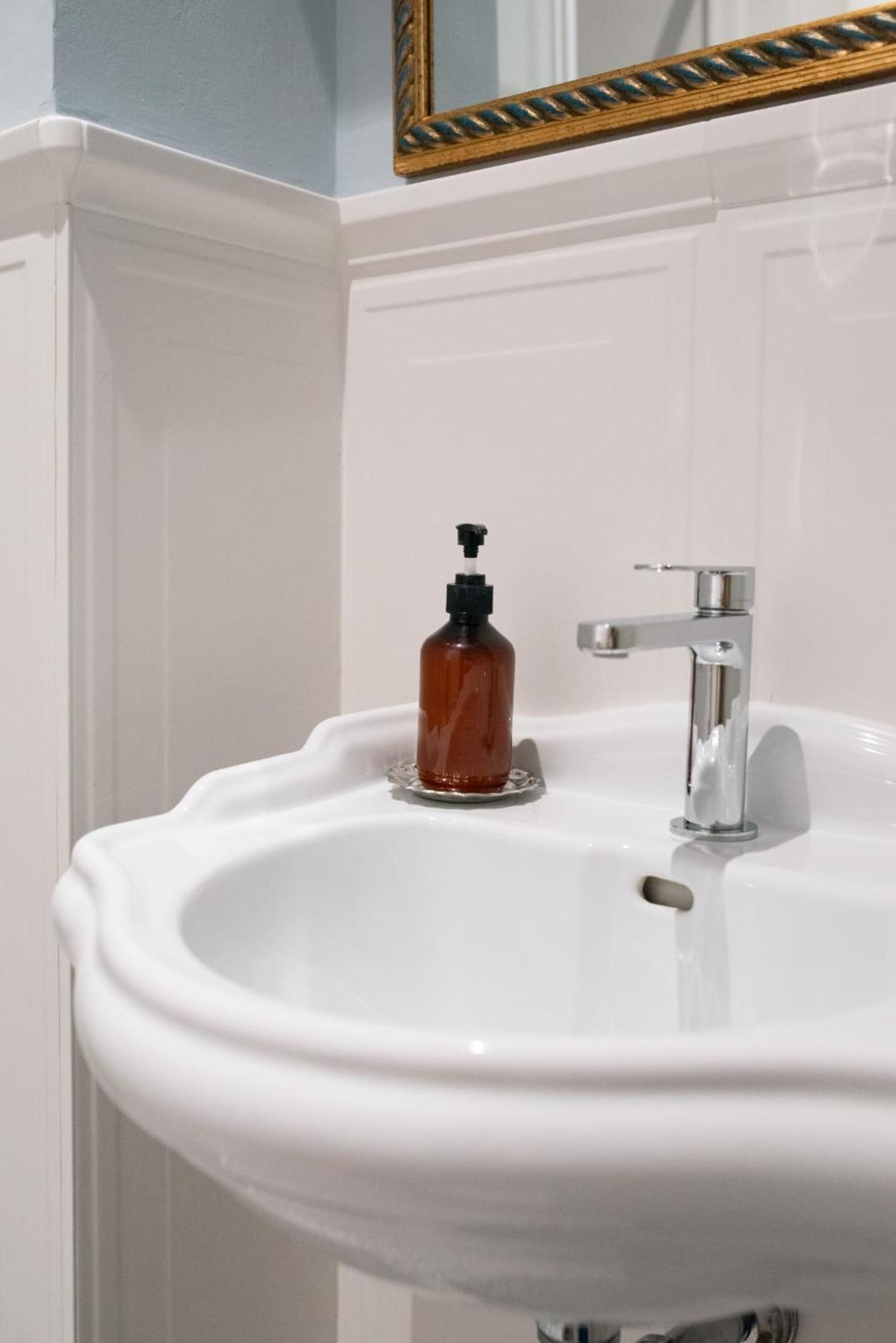 Residenza I Rioni Guesthouse Roma Eksteriør bilde